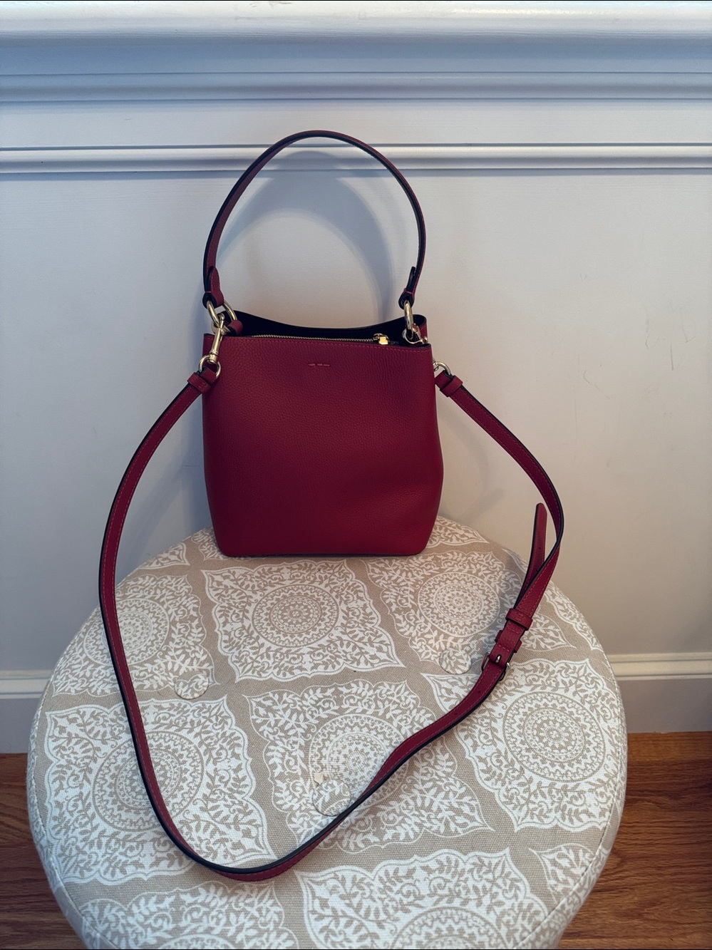 Coach Red Pebbled Leather Crossbody Bucket Bag - Picture 2 of 4